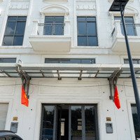 Chính Chủ Cho Thuê Một Cặp Shophouse Lakeview Mặt Tiền Đường Song Hành, Giá Tốt