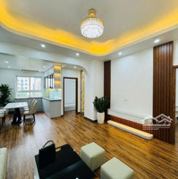 Chung Cư 137 Nguyễn Ngọc Vũ - Nhà Đẹp - Nội Thất Sang Xịn - Giá Hợp Lý