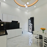 Nhà Góc 2 Mặt Tiền Hẻm 11 Đktw Chính Chủ, Nhà Xây Mới 100%, Hoàn Công, Ô Tô Đậu Trước Nhà