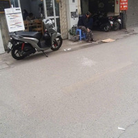 Bán Nhà Tập Thể Tầng 1 - Mặt Phố Kim Mã Thượng, Sổ Đỏ 28,1 M2 - Mặt Tiền 4M,Diện Tíchthực Tế 60M2