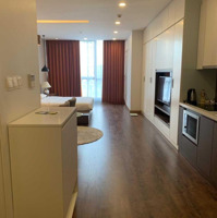 Giá Hợp Lý Bán Căn Hộ 126M2 - 3 Phòng Ngủlancaster Núi Trúc, Vị Trí Vàng Gần Hồ Giảng Võ, View Toàn Tp