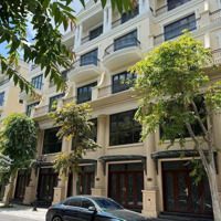 Cần Tiền Bán Gấp Căn Liền Kề 64 M2 Sổ Lâu Dài Mặt Tiền,Đảo Dừa Phân Khu Đóng Vip ,Cạnh Bể Bơi