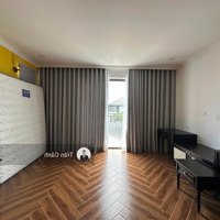 Cho Thuê Biệt Thự Nine South Mặt Tiền Đường 30M.liên Hệ Chính Chủ 0908355588