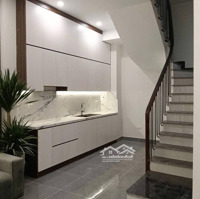 10.8 Tỷ - 48M - Mặt Tiền 5.5M - Cần Bán Gấp Nhà Lạc Long Quân - Cầu Giấy - Hà Nội