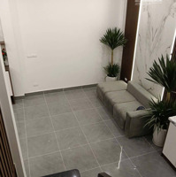 10.8 Tỷ - 48M - Mặt Tiền 5.5M - Cần Bán Gấp Nhà Lạc Long Quân - Cầu Giấy - Hà Nội