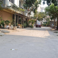 Bán Đất Dịch Vụ Xa La Phân Lô Ô Tô Tránh