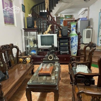 Phân Lô Lạc Long Quân Vài Bước Ra Phố - 76M X5 Tầng - Giá: 15Tỷ - Siêu Đẹp - Hiếm Có