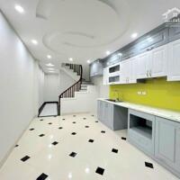 SIÊU PHẨM. Bán nhà Kim Giang, Hoàng Mai. 38m2 x 7 Tầng. THANG MÁY. GẦN PHỐ. Hơn 8 Tỷ.