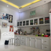Biệt Thự 2 Lầu Gần Phú Mỹ Q7, Diện Tích: 7.7Mx18M Giá Sốc Chỉ 7,9 Tỷ, Huỳnh Tấn Phát Đến Nhà Chỉ 40M