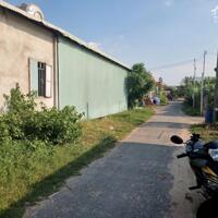 Nhà đẹp giá rẻ, 6,5m mặt tiền nhựa, gần KCN. 1,35 tỷ