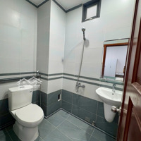 Căn Hộ Mới 100% Bóc Tem Ngay Nào