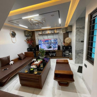 Ban Nhà Lô Góc Nguyễn Văn Cừ, Long Biên 46M, 5 Tầng, 8.8 Tỷ.