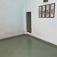 Cc cần bán nhà 3 tầng kiệt oto đường Giang Văn Minh, Hải Châu, giá chỉ nhỉnh 3 tỷ.