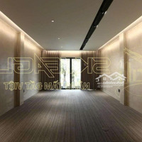 Bán Nhà Mặt Tiền Trần Quốc Thảo . Quận 3 Ngang 4.8 M Dài 19M. 4 Tầng Cn 83 M2 . Giá Bán 21 Tỷ