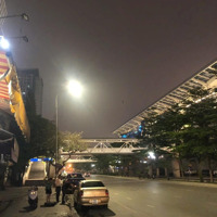 Bán Nhà Mặt Phố Cầu Giấy , Vị Trí Đắc Địa - Ngay Ga Cầu Giấy , Vỉa Hè Rộng , Kinh Doanh