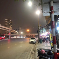 Bán Nhà Mặt Phố Cầu Giấy , Vị Trí Đắc Địa - Ngay Ga Cầu Giấy , Vỉa Hè Rộng , Kinh Doanh