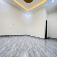 Nhà mới, đẹp ngay chợ Thanh Hoá, 3pn, sổ riêng, đất hồng, chỉ 2tỷ390