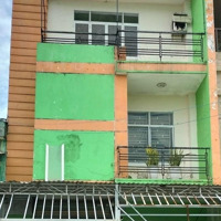 Bán Nhà 47 Lê Thị Hồng Gấm - Điện Bàn, Giá Bán 2,42 Tỷ, Đất 120M2, Nhà 2,5 Mê 3 Tầng Diện Tích 300M2