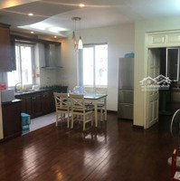 Cho Thuê Căn Hộ Chung Cư 2 Phòng Ngủ1Pk Diện Tích 98M2 Có Full Đồ Ở Dương Đình Nghệ, Cầu Giấy, Hà Nội