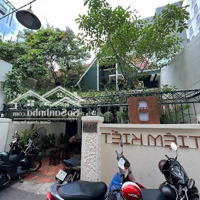 Cho Thuê Biệt Thự Sân Vườn Đường Phạm Ngọc Thạch Q3, Diện Tích: 6X20M, Trệt 1 Lầu, Giá Bán 80 Triệu