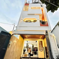Bán Nhà Tiện Nghi Yên Tâm Sinh Sống Đường Tân Sơn Hoà P.3 Quận Tân Bình Giá Bán 4Tỷ2/60M2(5X12M) Sổ Sẳn