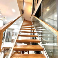 Bán Nhà Mặt Tiền Nguyễn Hữu Tiến,Q.tân Phú. Diện Tích: 4.3M( Nở Hậu 8.3M)X Dài 28M.xây 3 Lầu Giá Rẻ