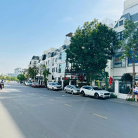 Bán Biệt Thự Manhatan 09 - Siêu Hiếm. D.tích 170M2. Chỉ : 28.6 Tỷ. Dòng Tiền 40 Triệu/ Tháng
