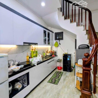 Bán Nhà Chính Chủ Ngõ 294 Kim Mã Ba Đình Dtsd 34M2 5 Tầng 8.6 Tỷ Nhà Gần Đại Sứ Quán An Ninh Tốt
