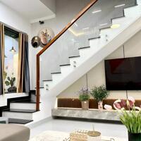 NHÀ 1 TRỆT 1 LẦU GIÁP TRẢNG DÀI ĐỒNG NAI DIỆN TÍCH 5x20 GIÁ CHỈ 700TR SỔ RIÊNG THỔ CƯ