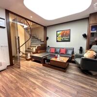 Bán Nhà Cổ Linh, Long Biên 41m2, 5T, giá 7,75 tỷ (Bán kính gần Aeon Mall Long Biên)