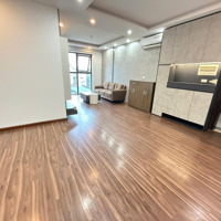 Bán Gấp Căn Góc 3 Phòng Ngủnội Thất Đẹp Có Lốt Xe Oto 35 Lê Văn Thiêm Thanh Xuân Giá Bán 8,5 Tỷ Liên Hệ: 0967175575