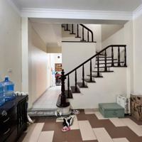 Bán Nhà Phố Hoàng Cầudiện Tích50M2 5 Tầng Giá Bán 16.1 Tỷ - Ô Tô Đỗ Cửa - Dân Xây Lh E. Trường 0985342385