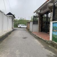 Bán 108m đất thôn Vàng Cổ Bi giá chưa tới 70tr, xây nhà vườn tuyệt đẹp, cách 10m ra đường chân đê