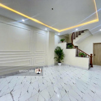 Bán Nhà Phân Lô Nghĩa Đô, 62M2 Chỉ 24.5 Tỷ, Ô Tô Đỗ Cửa, Vỉa Hè Kinh Doanh, 2 Mặt Ngõ