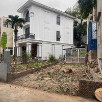 Đất Ngọc Thụy 60M Mt5M Ngõ Thông . Ô Tô Vào . 20M Ra Hồng Tiến.