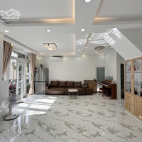 Nhà Đẹp Lê Văn Sỹ , P1 , Tân Bình . 46M2 ( 6,3 X 7M ) , Giá Bán 9 Tỷ .Hẽm Xe Hơi, Full Nội Thất .