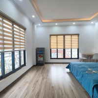 Bán Nhà Phân Lô Bộ Công An Ngõ 1150 Đường Láng Ô Tô Chạy Quanh Nhà, Ngõ Thông Gần Phố Giá: 12 Tỷ!