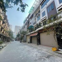 Bán Biệt Thự Bt Tại Quốc Lộ 6, Chúc Sơn,Ngay Chân Cầu Mai Lĩnh Giá Thỏa Thuận, 67.5M2