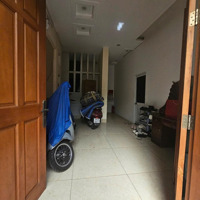 Nhà Đẹp 3 Tầng Btct 94M2 (6.2M Tiền) - Hẻm Rộng Thoáng - Gần Hàng Xanh