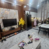 Phân Lô Học Viện Chính Trị Phố Ngô Quyền - Hà Đông,5 Tầng Dân Xây,Mặt Tiền4M, Giá 7.X Tỷ Liên Hệ: 0962797596