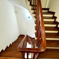 Phân Lô Hoàng Văn Thái - Lô Góc - Oto Tránh Kinh Doanh - Oto Vào Nhà - Ngõ Thông Tứ Tung .