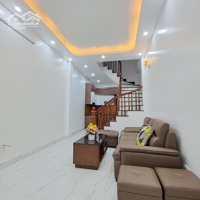 Chỉ 9 Tỷ Sở Hữu Ngay Nhà Lô Góc- Ô Tô Đỗ Cửa- Kinh Doanh Đỉnh- Gần Phố Ngay Hồ Văn Chương