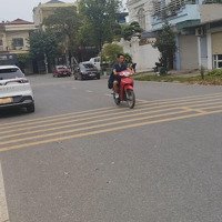 Nhà 2 Tầng Mặt Phố Bích Đào 80M Mặt 5M Giá Bán 4.5 Tỷ Cách Ubnd Bích Đào 200M