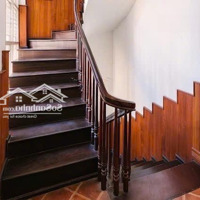 Bán Nhà Riêng 92M2 5Tầng Tại Nghi Tàm Yên Phụ Tây Hồ Hà Nội
