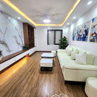 Một Căn Rất Đẹp 5T Bằng Liệt- Linh Đàm 40M2 Ngay Phố Giá Chỉ 5.63 Tỷ