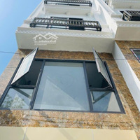 Một Căn Rất Đẹp 5T Bằng Liệt- Linh Đàm 40M2 Ngay Phố Giá Chỉ 5.63 Tỷ