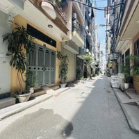 Phố Trần Quốc Hoàn- Phân Lô- Ô Tô Tránh- Mặt Ngõ Kinh Doanh- Dân Xây Chắc Chắn- 40M2- 13.9 Tỷ