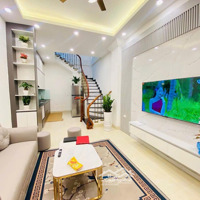 Gấp Gấp Kim Giang 30M2,5 Tầng,Mới Đẹp,Gần Ô Tô Giá Chỉ 4.55 Tỷ