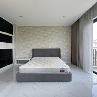 Bán Nhà Mặt Phố Tại Lê Văn Lương, 16 Tỷ, 146M2, 5 Phòng Ngủ 6 Vệ Sinh Giá Cực Chất Hot