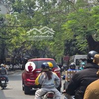 Bán Nhà Ngọc Hà Cạnh Công Viên Bách Thảo,Mấy Bước Ra Hồ Tây, Nhà Mới 6T Thang Máy Xịn, 4 Phòng Ngủkhép Kín.